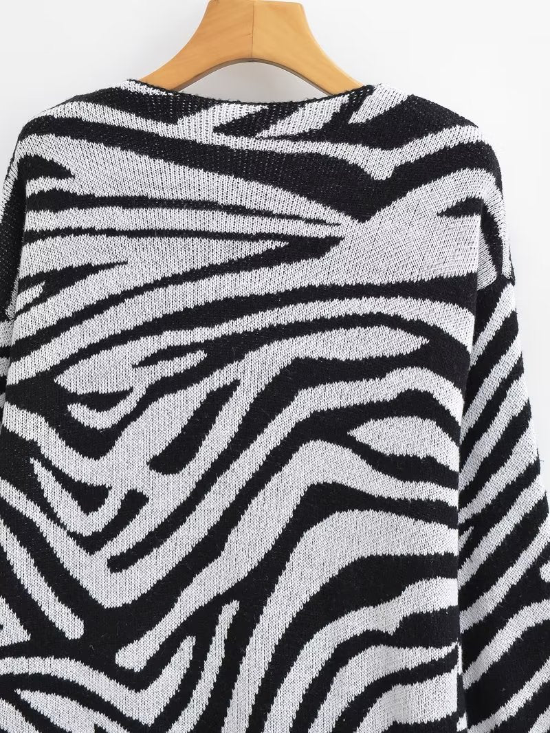 Female Vintage Cardigan Clothing Black And White Striped V-Neck Long Sleeve Pockets Open Stitch Woman Chic Autumn Sweater