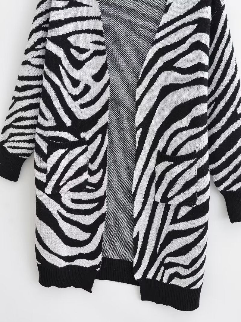 Female Vintage Cardigan Clothing Black And White Striped V-Neck Long Sleeve Pockets Open Stitch Woman Chic Autumn Sweater
